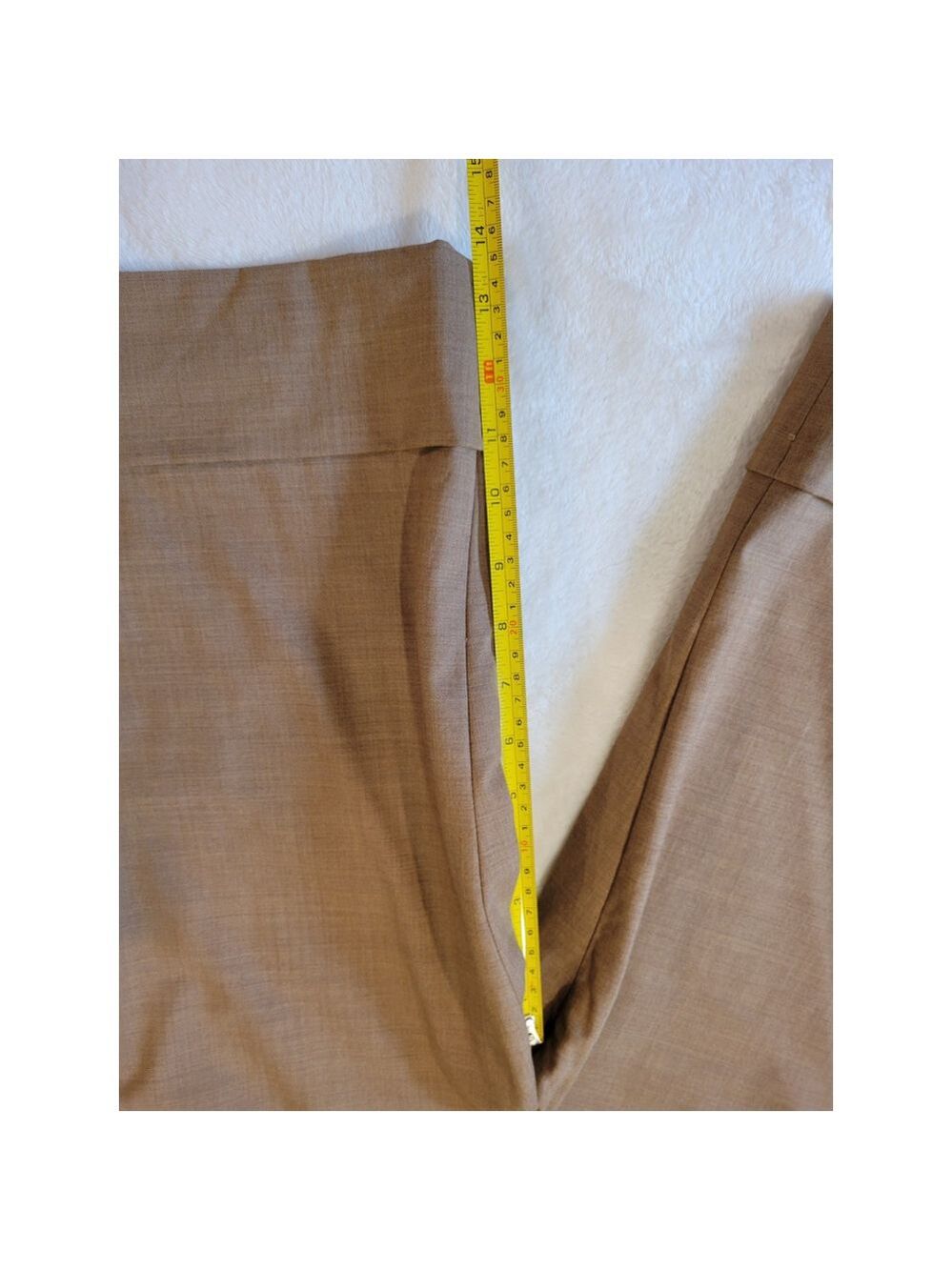 BCBGMAXAZRIA Women's Brown Size 6 Tailored Shorts - Picture 4 of 9